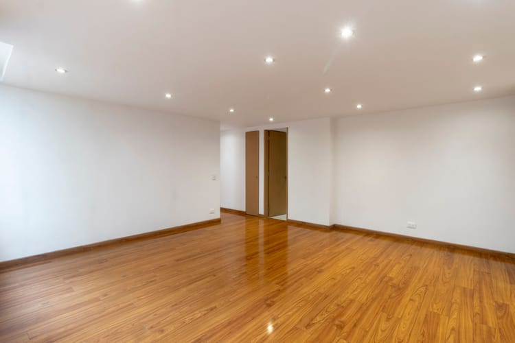 Apartamento de 2 alcobas en venta en Mazuren, Bogotá, 69 m² · foto 2 de 20