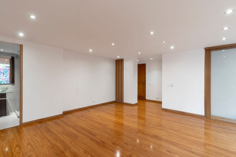 Apartamento de 2 alcobas en venta en Mazuren, Bogotá, 69 m² · foto 3 de 20