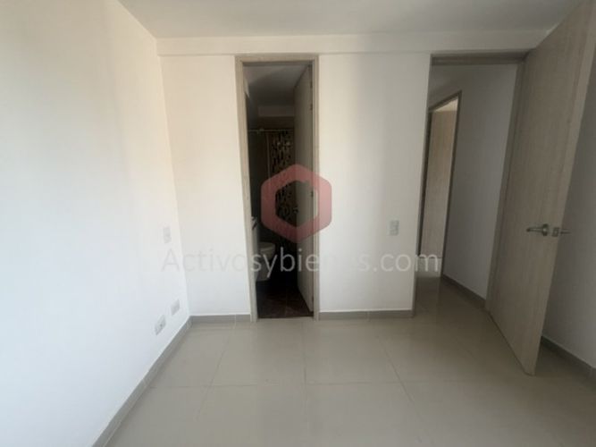 Apartamento de 2 alcobas en arriendo en San German, Medellín, 55 m² · foto 10 de 21