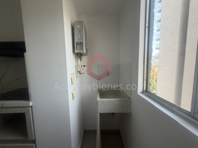 Apartamento de 2 alcobas en arriendo en San German, Medellín, 55 m² · foto 16 de 21