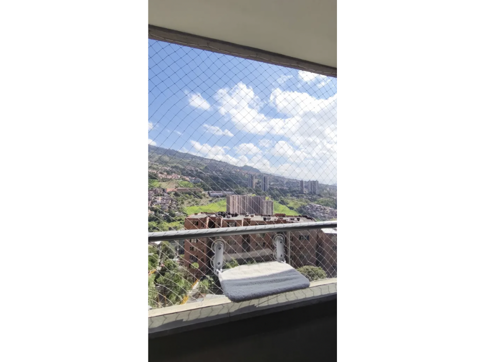 Apartamento en venta en Calasanz, Medellín · foto 5 de 16