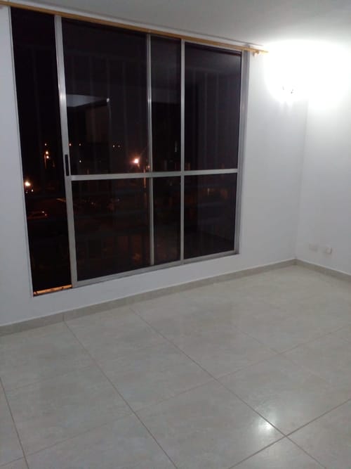 Apartamento en venta en Las Vegas De Comfandi, Cali · foto 2 de 21