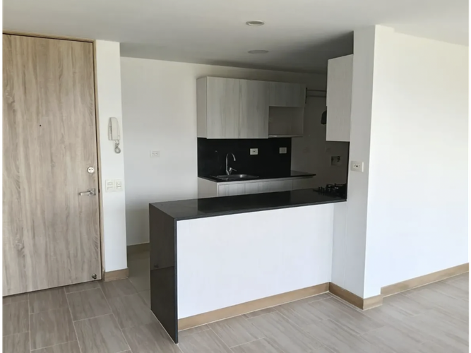 Apartamento de 3 alcobas en venta en Los Balsos, Medellín, 94 m² · foto 3 de 12