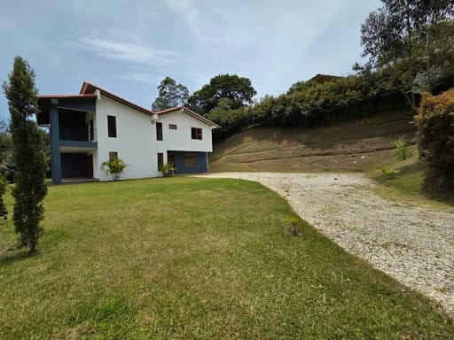 Finca en arriendo en Centro, Rionegro, 250 m² · foto 2 de 17