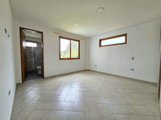 Finca en arriendo en Centro, Rionegro, 250 m² · foto 3 de 17