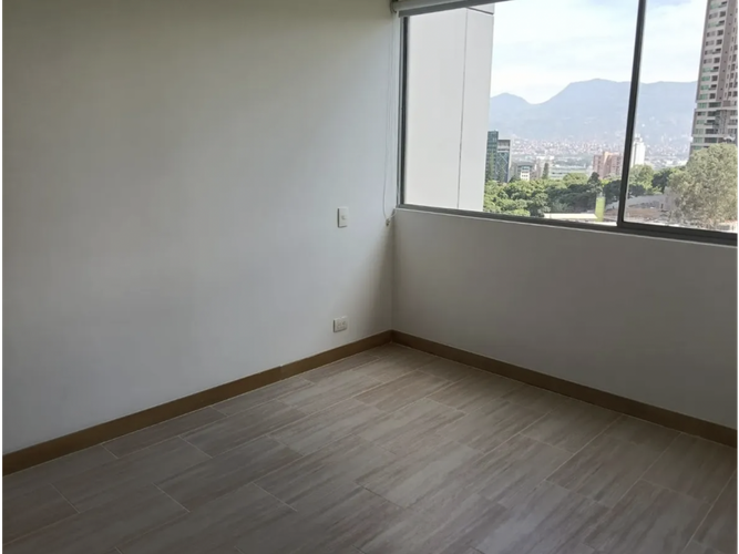 Apartamento de 3 alcobas en venta en Los Balsos, Medellín, 94 m² · foto 9 de 12