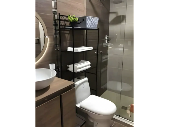 Apartaestudio en venta en La America, Medellín, 43 m² · foto 3 de 11