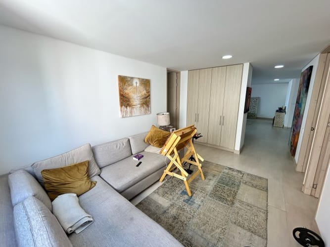 Apartamento de 3 alcobas en venta en Bellavista, Cali, 190 m² · foto 9 de 18