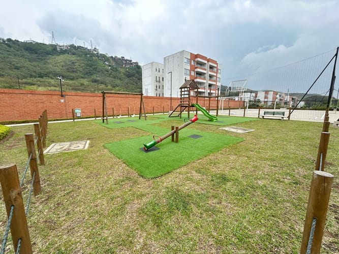 Apartamento de 3 alcobas en venta en Bellavista, Cali, 190 m² · foto 17 de 18
