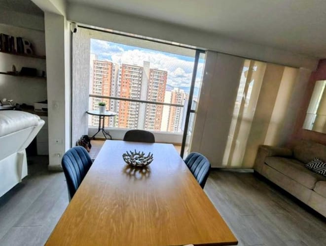 Apartamento en venta en Belén, Medellín · foto 2 de 16