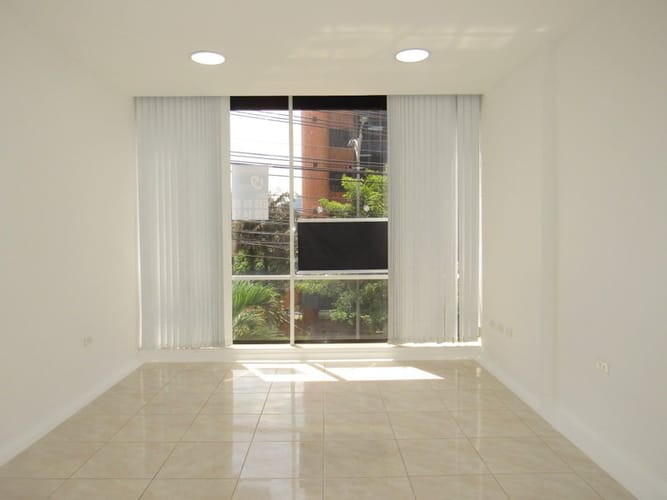 Consultorio en arriendo en El Bosque, Floridablanca, 32 m² · foto 5 de 6