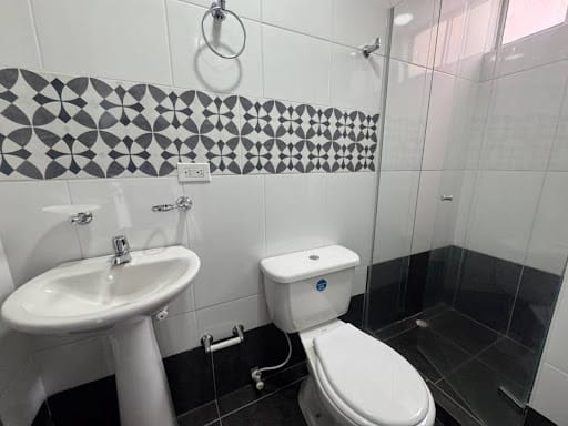 Apartamento de 2 alcobas en venta en Entre Amigos, Sabaneta, 54 m² · foto 5 de 10