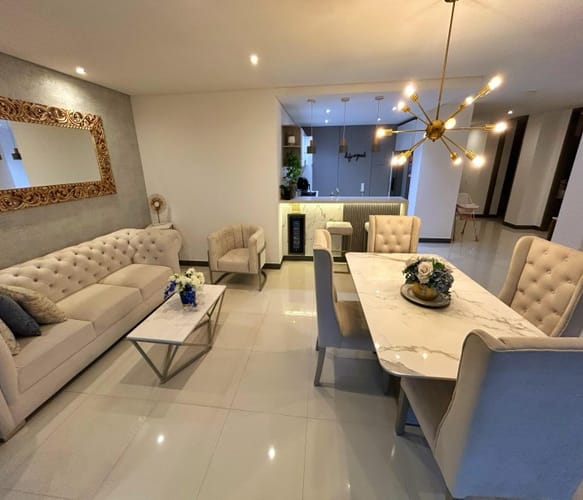 Apartamento de 3 alcobas en venta en Bellavista, Cali, 123 m² · foto 2 de 17