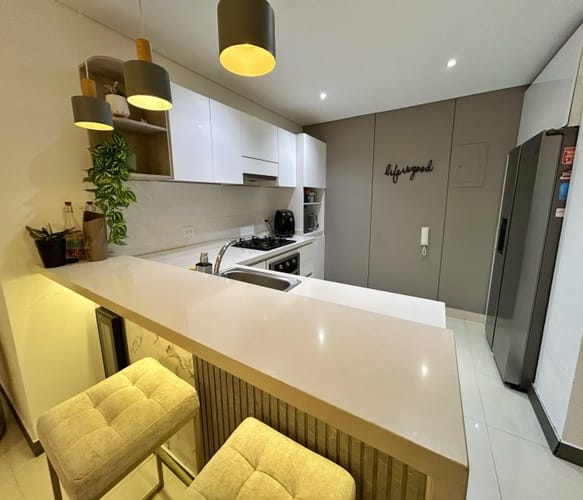 Apartamento de 3 alcobas en venta en Bellavista, Cali, 123 m² · foto 5 de 17
