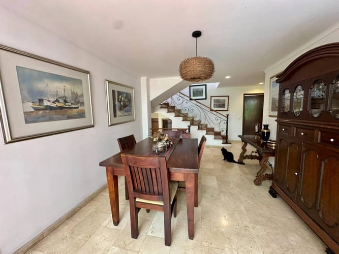 Casa de 4 alcobas en venta en Las Lomas, Medellín, 360 m² · foto 6 de 21