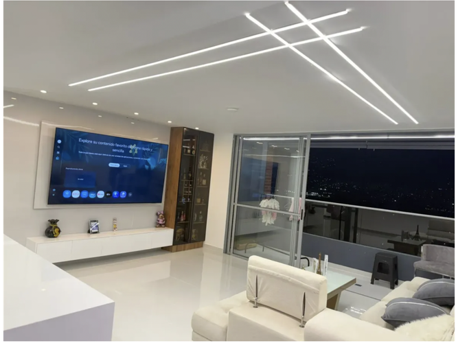Apartamento de 3 alcobas en venta en El Poblado, Medellín, 119 m² · foto 5 de 13