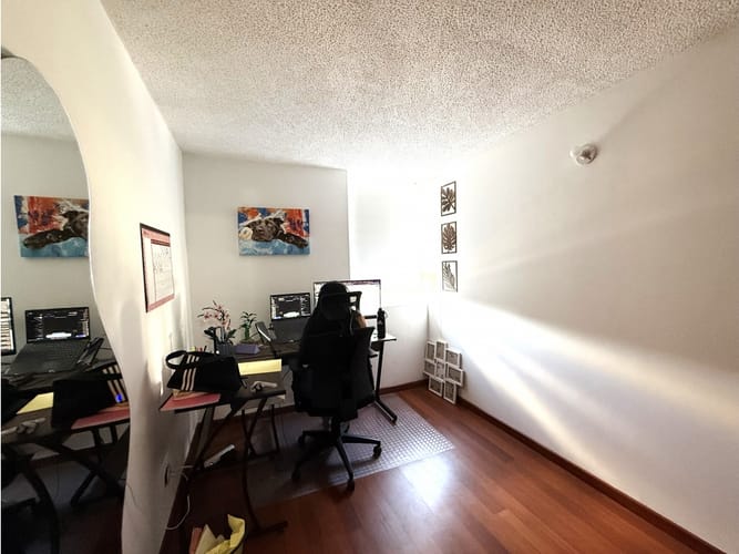Apartamento de 3 alcobas en venta en Cedritos, Bogotá, 90 m² · foto 8 de 19