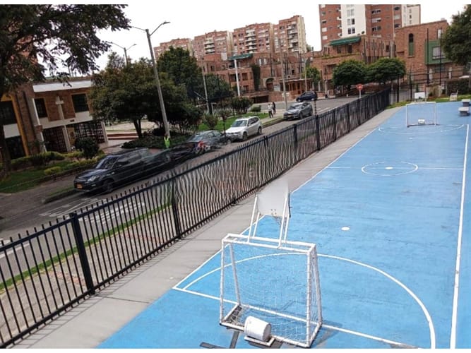 Apartamento de 3 alcobas en venta en Cedritos, Bogotá, 90 m² · foto 18 de 19