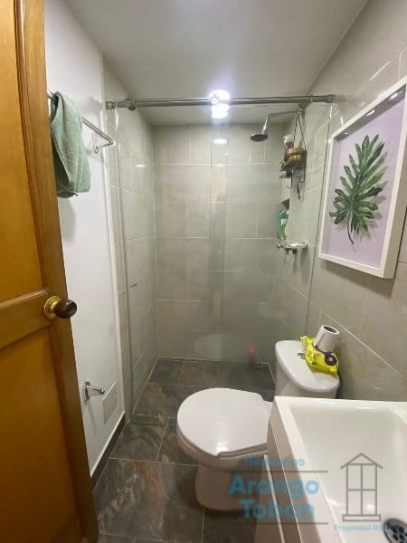 Apartamento de 2 alcobas en venta en La Castellana, Medellín, 65 m² · foto 7 de 15