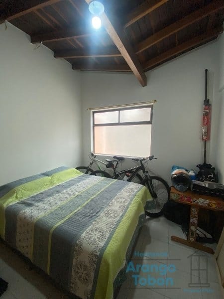 Apartamento de 2 alcobas en venta en La Castellana, Medellín, 65 m² · foto 12 de 15