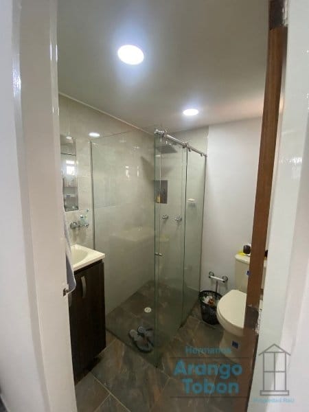 Apartamento de 2 alcobas en venta en La Castellana, Medellín, 65 m² · foto 14 de 15