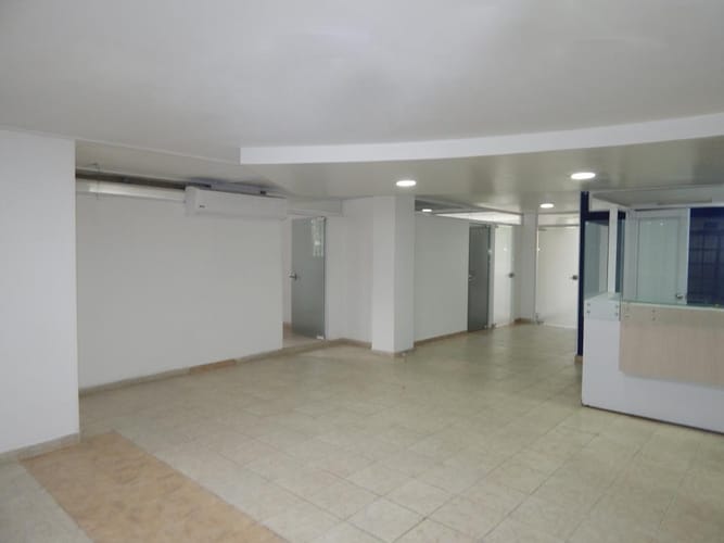 Oficina en venta en El Prado, Barranquilla, 308 m² · foto 3 de 24