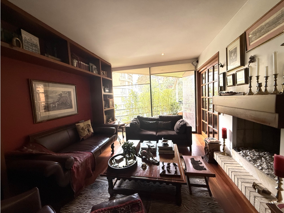 Apartamento en venta en Los Rosales, Bogotá · foto 8 de 24