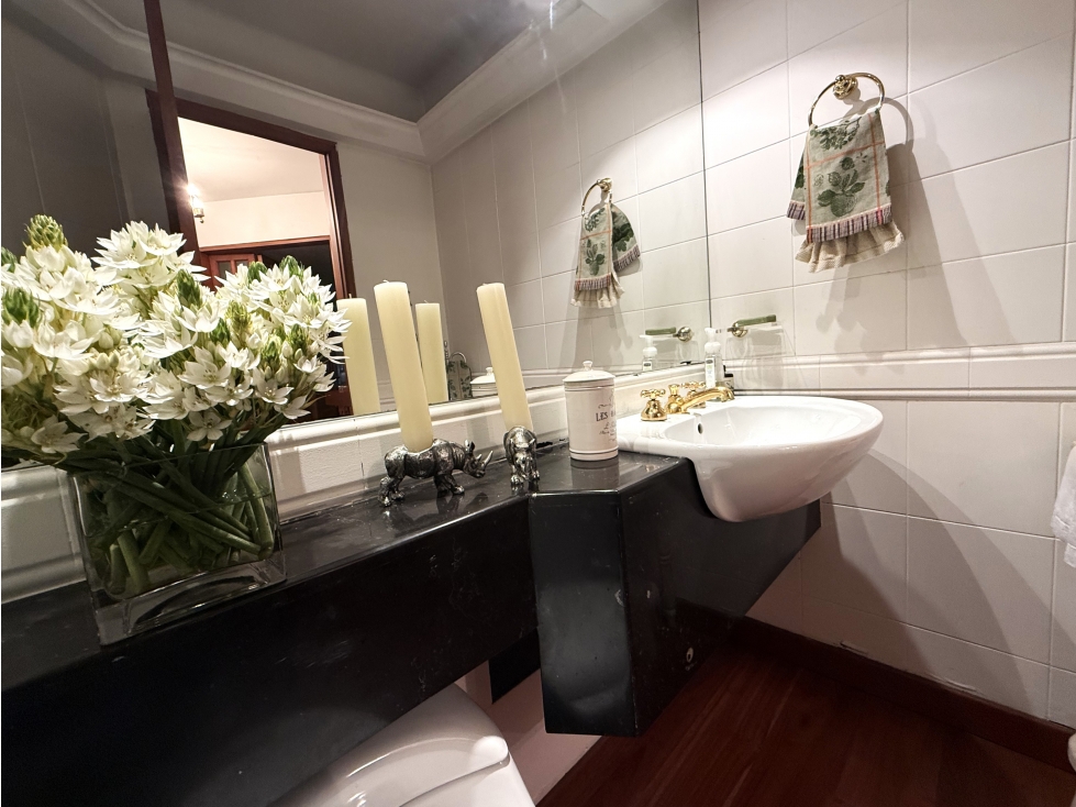 Apartamento en venta en Los Rosales, Bogotá · foto 15 de 24