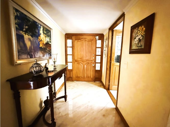 Apartamento de 3 alcobas en venta en Santa Ana Oriental, Bogotá, 200 m² · foto 3 de 24