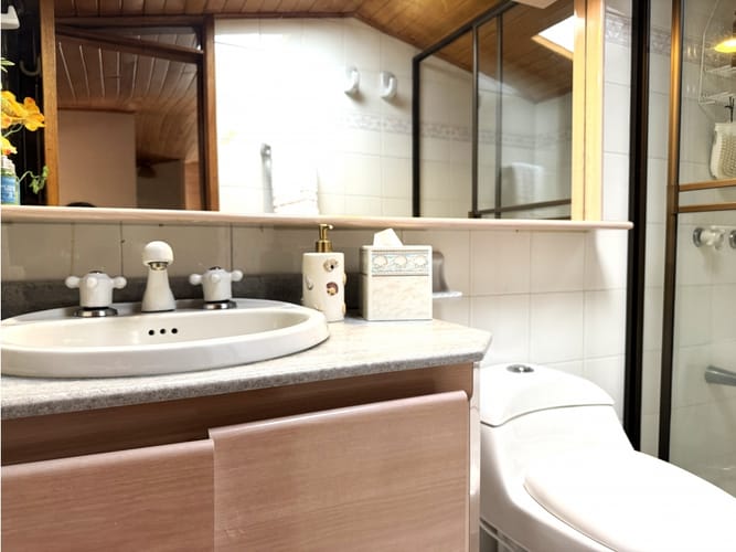 Apartamento de 3 alcobas en venta en Santa Ana Oriental, Bogotá, 200 m² · foto 16 de 24