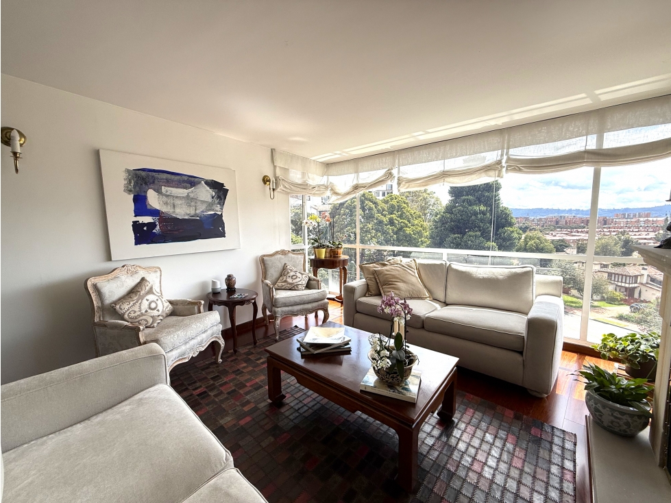 Apartamento en venta en Gratamira, Bogotá · foto 2 de 21