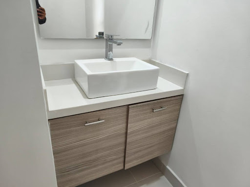 Apartamento en arriendo en Castropol, Medellín · foto 12 de 18