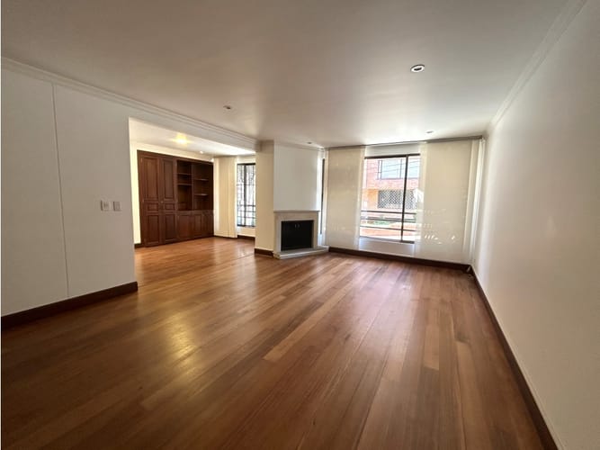 Apartamento de 3 alcobas en venta en Chapinero, Bogotá, 162 m² · foto 5 de 24