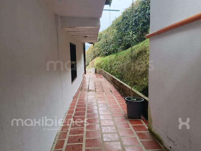 Finca en arriendo en El Carmen De Viboral, El Carmen de Viboral, 236 m² · foto 12 de 13