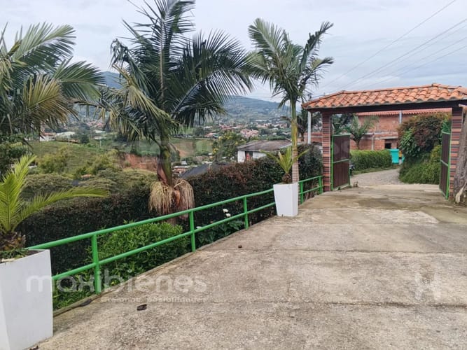 Finca en arriendo en El Carmen De Viboral, El Carmen de Viboral, 236 m² · foto 13 de 13
