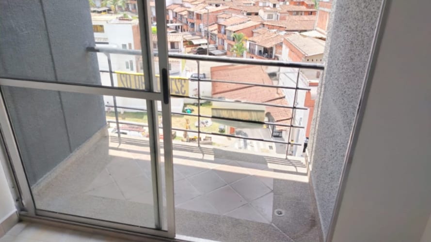 3BR Apartment in Los arias (68 m²) - 2