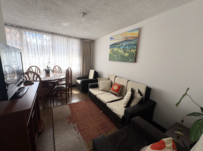 Casa de 6 alcobas en venta en La Campiña, Bogotá, 175 m² · foto 9 de 23