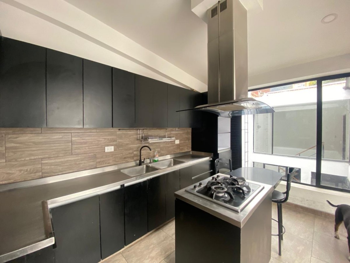Casa en venta en Chapinero, Bogotá · foto 4 de 24