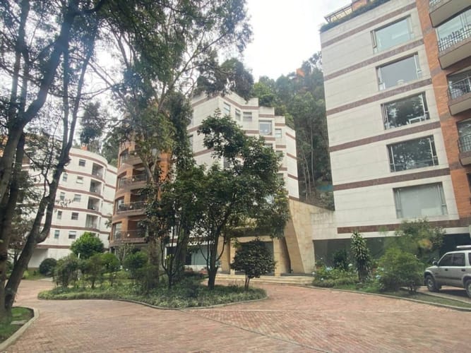 Apartamento en venta en Cerros De Suba, Bogotá · foto 2 de 24