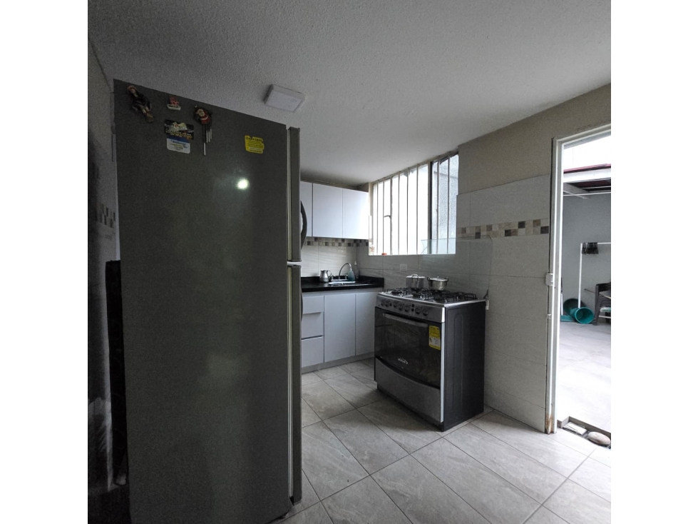 Casa en venta en La Europa, Bogotá · foto 8 de 23