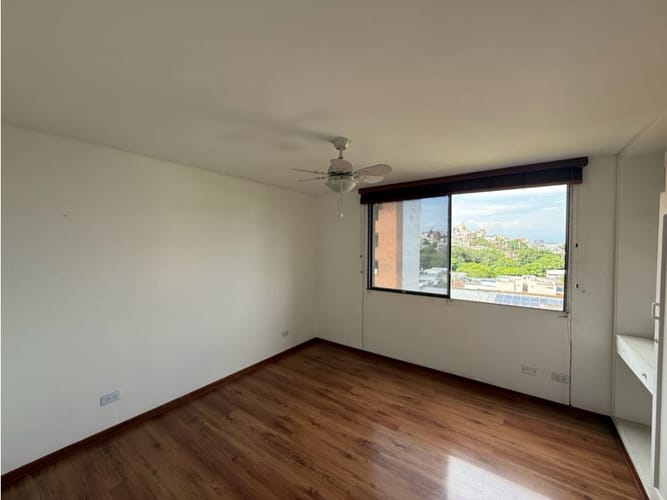 Apartamento en venta en San Fernando Viejo, Cali · foto 9 de 13