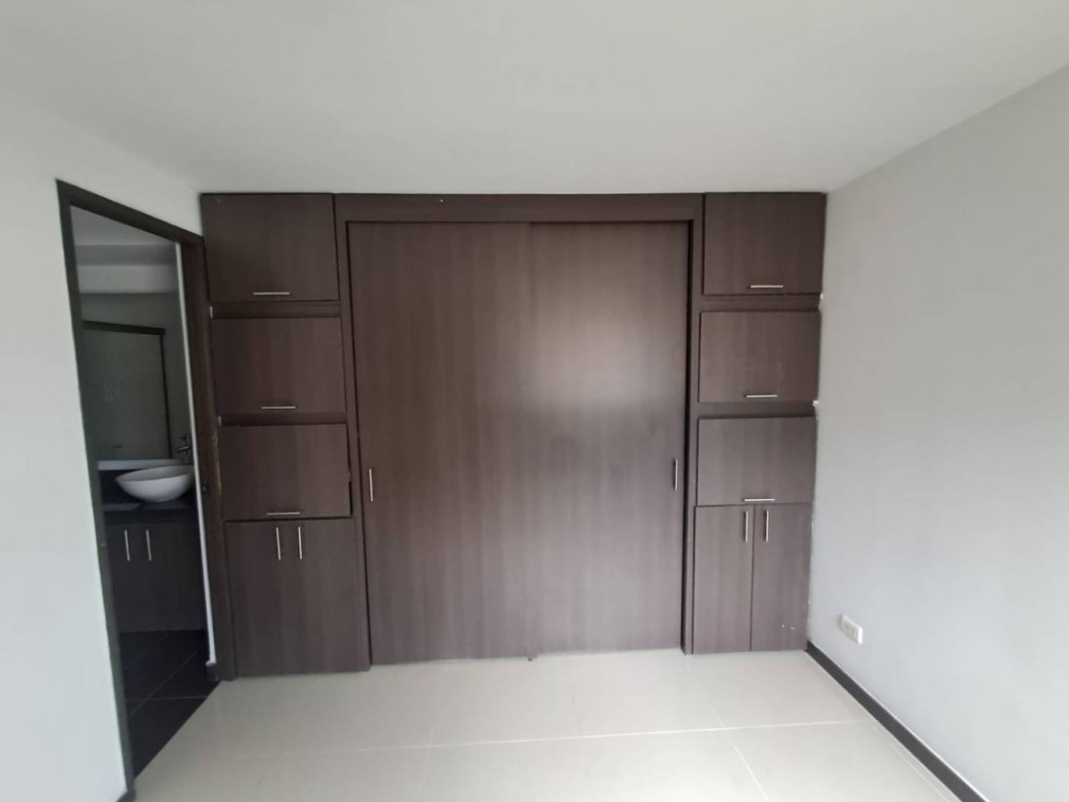 Apartamento en arriendo en Niquia, Bello · foto 10 de 18