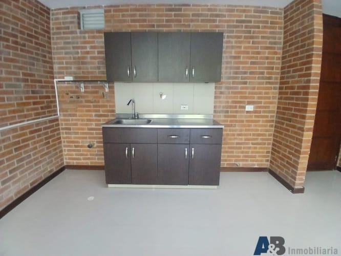 Oficina en arriendo en Colombia, Medellín, 60 m² · foto 6 de 13