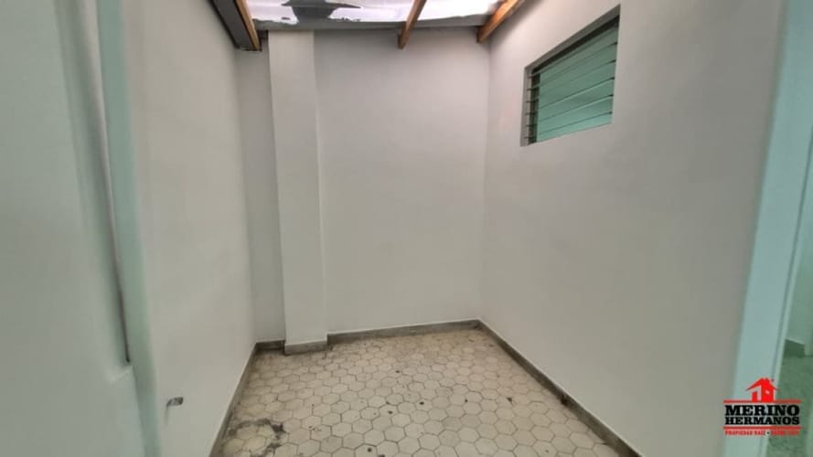 Oficina en arriendo en La Candelaria, Medellín, 35 m² · foto 8 de 18