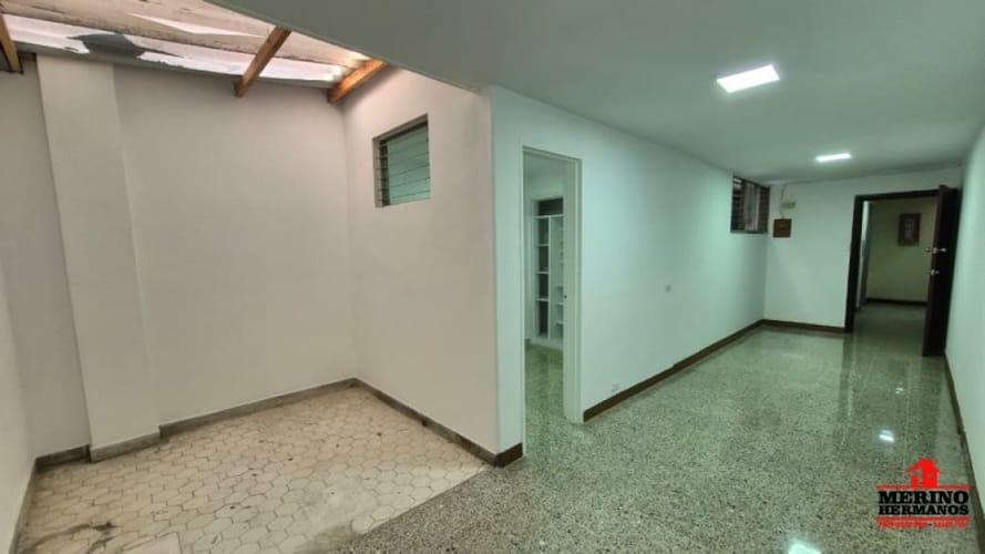 Oficina en arriendo en La Candelaria, Medellín, 35 m² · foto 9 de 18