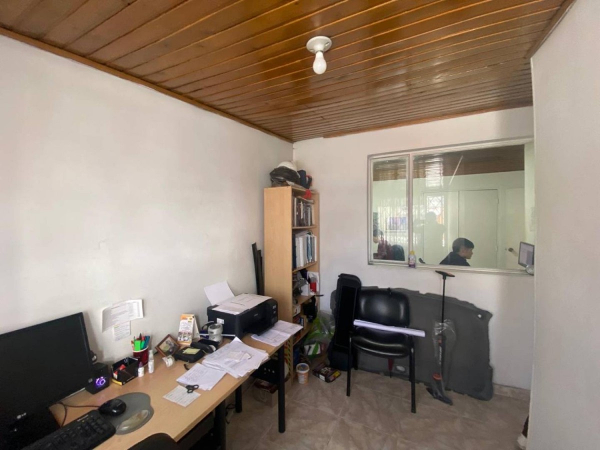 Casa en venta en Marsella, Bogotá · foto 8 de 24