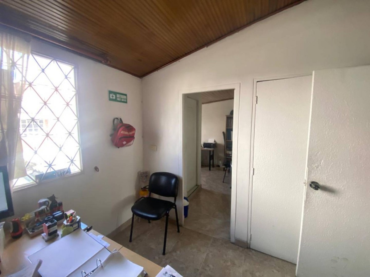 Casa en venta en Marsella, Bogotá · foto 12 de 24