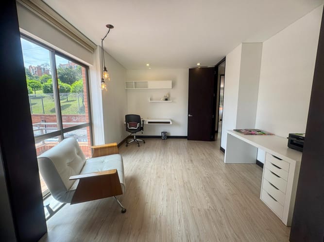 Apartamento de 3 alcobas en venta en Cerros De Suba, Bogotá, 289 m² · foto 12 de 22
