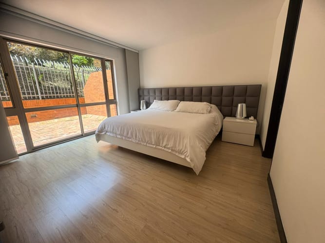 Apartamento de 3 alcobas en venta en Cerros De Suba, Bogotá, 289 m² · foto 18 de 22