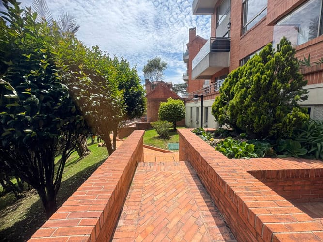 Apartamento de 3 alcobas en venta en Cerros De Suba, Bogotá, 289 m² · foto 21 de 22
